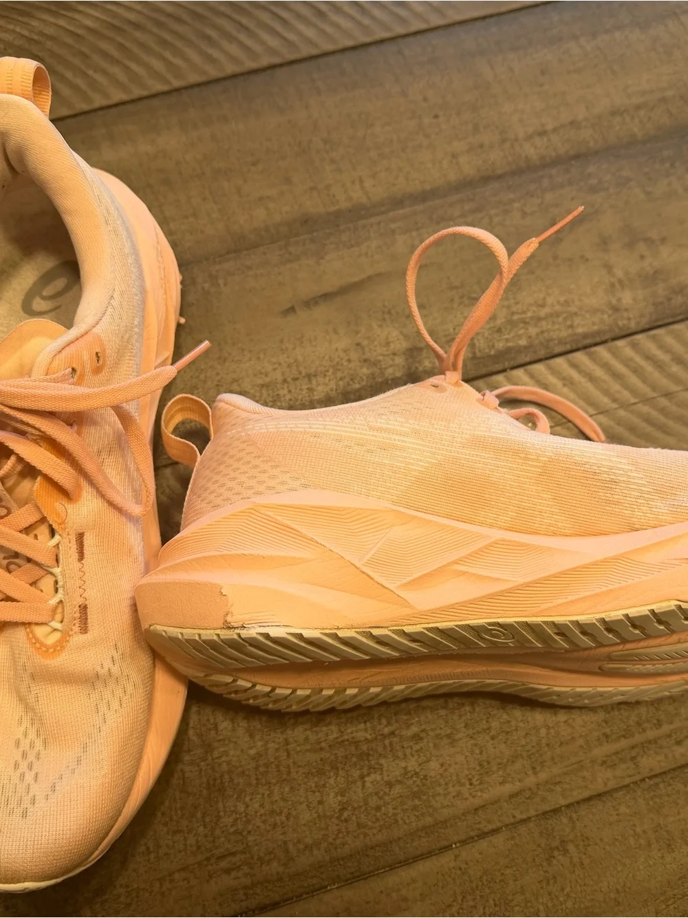 Asics Peach/Coral Women's Running Shoes